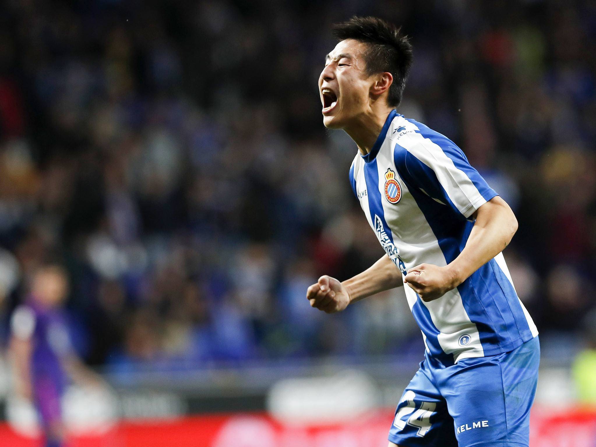 aoa体育体育官方入口-武磊成为焦点人物，西班牙媒体力挺(武磊最不可思议一球,轰动整个西班牙足坛)