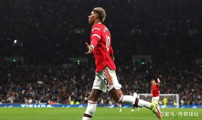 关于沃尔夫斯堡爆冷负于小组队，排名告急的信息