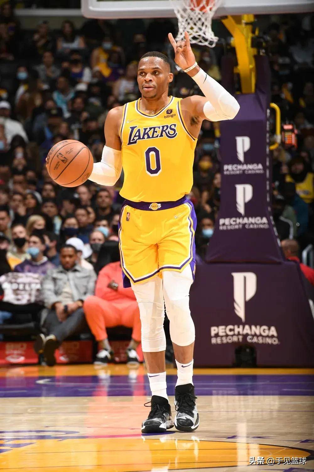 爵士队后卫突破赛季个人得分纪录