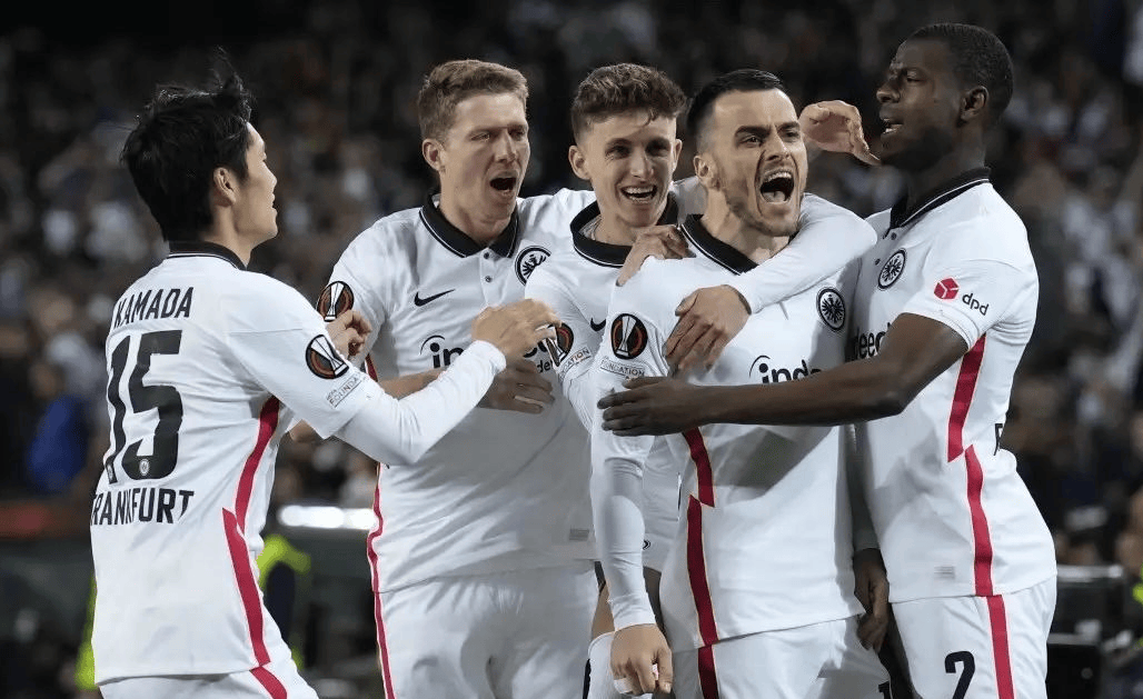 aoa体育体育网页版登录入口-包含弗赖堡轻松击败柏林赫塔，继续保持不败的词条