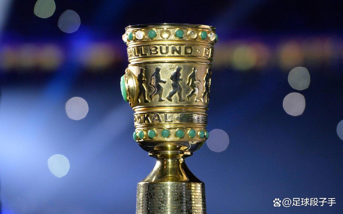 aoa体育-奥格斯堡队主场力克对手取得胜利