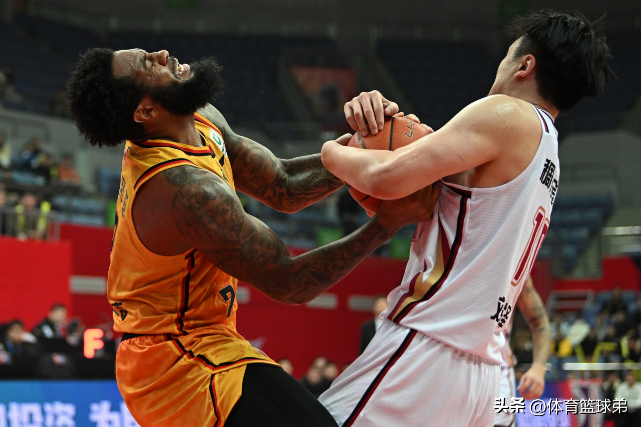 CBA联赛再度受阻，球队备战带来压力