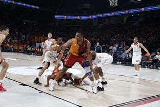 aoa体育体育直播-拜仁大胜门兴，领跑德甲积分榜榜首稳！