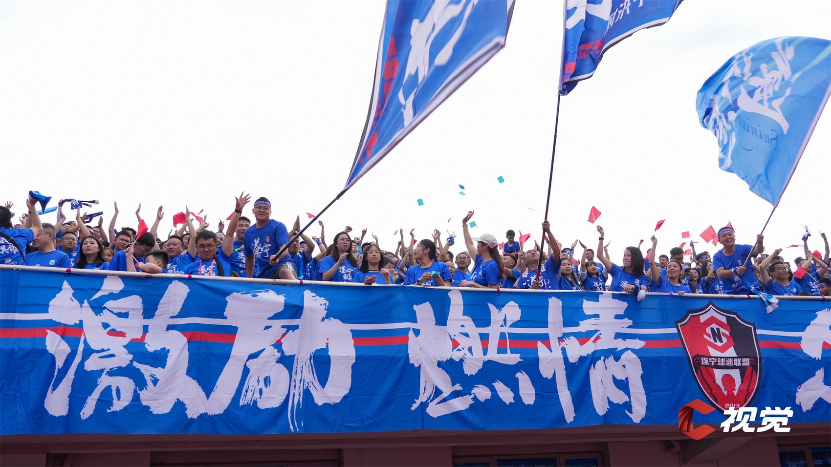 aoa体育体育官网入口-比赛引发全场关注观众热情高涨