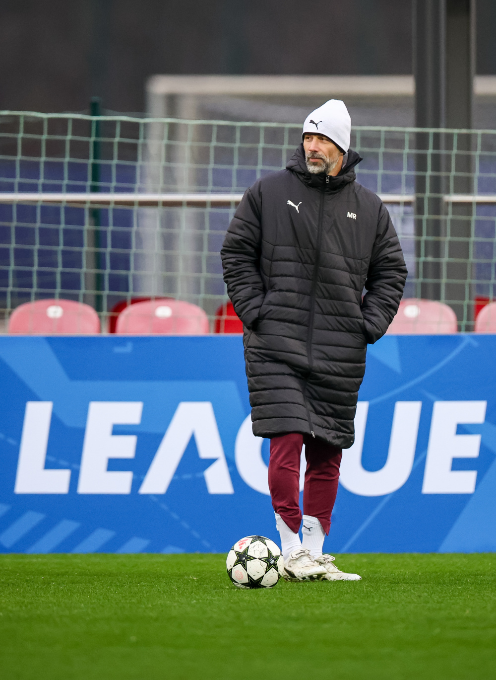 包含RB莱比锡队连败现低谷，引人忧虑的词条