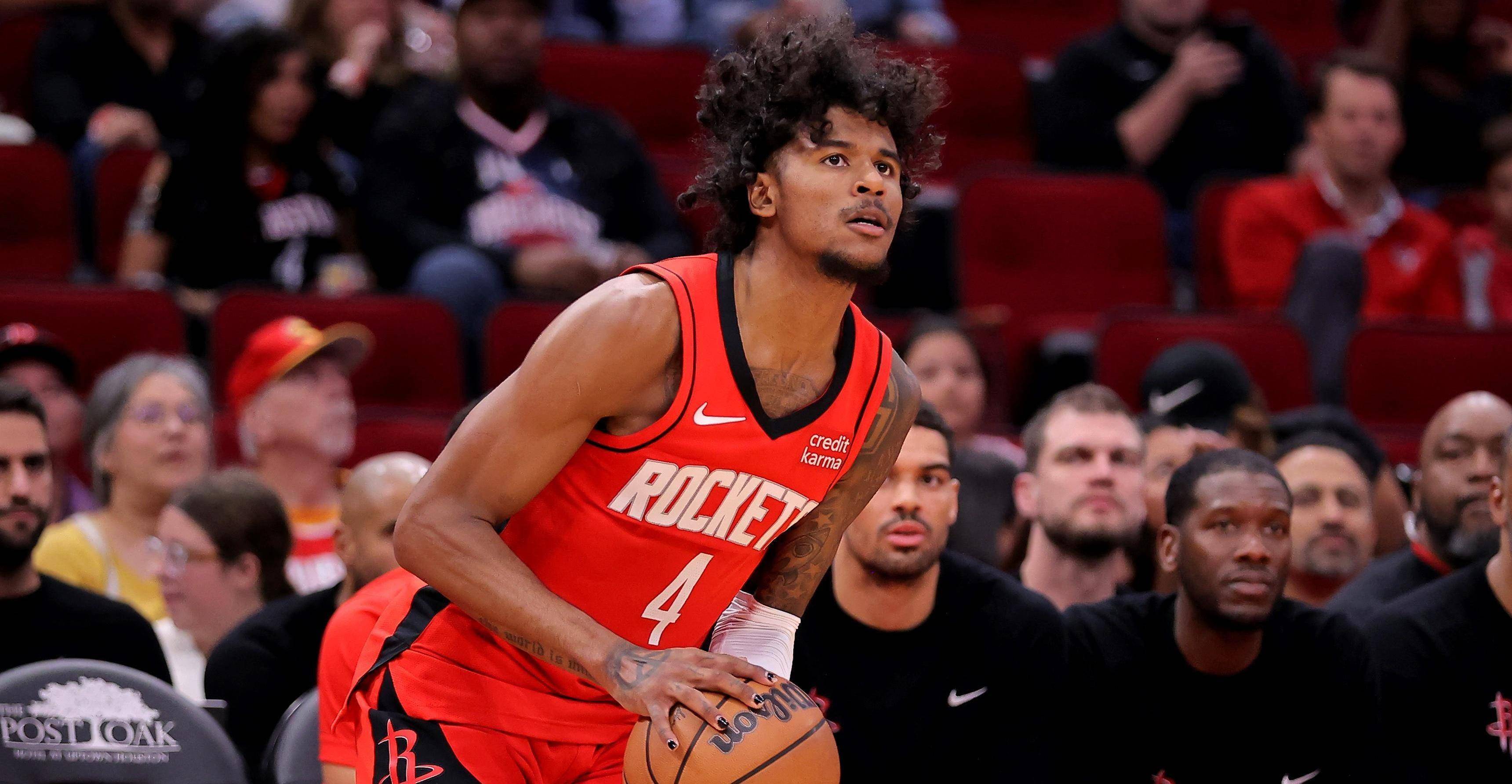 关于火箭击败热火，保罗砍下20+8的信息