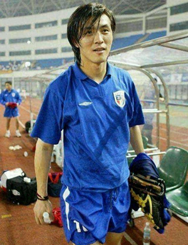 张玉宁首发，重庆力帆迎战大连一方的简单介绍