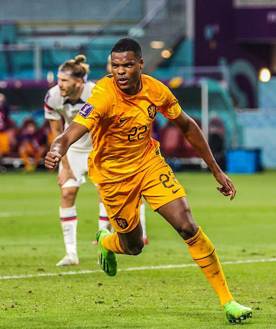 惊艳表现！欧预赛飞翼选手漂亮进球的简单介绍