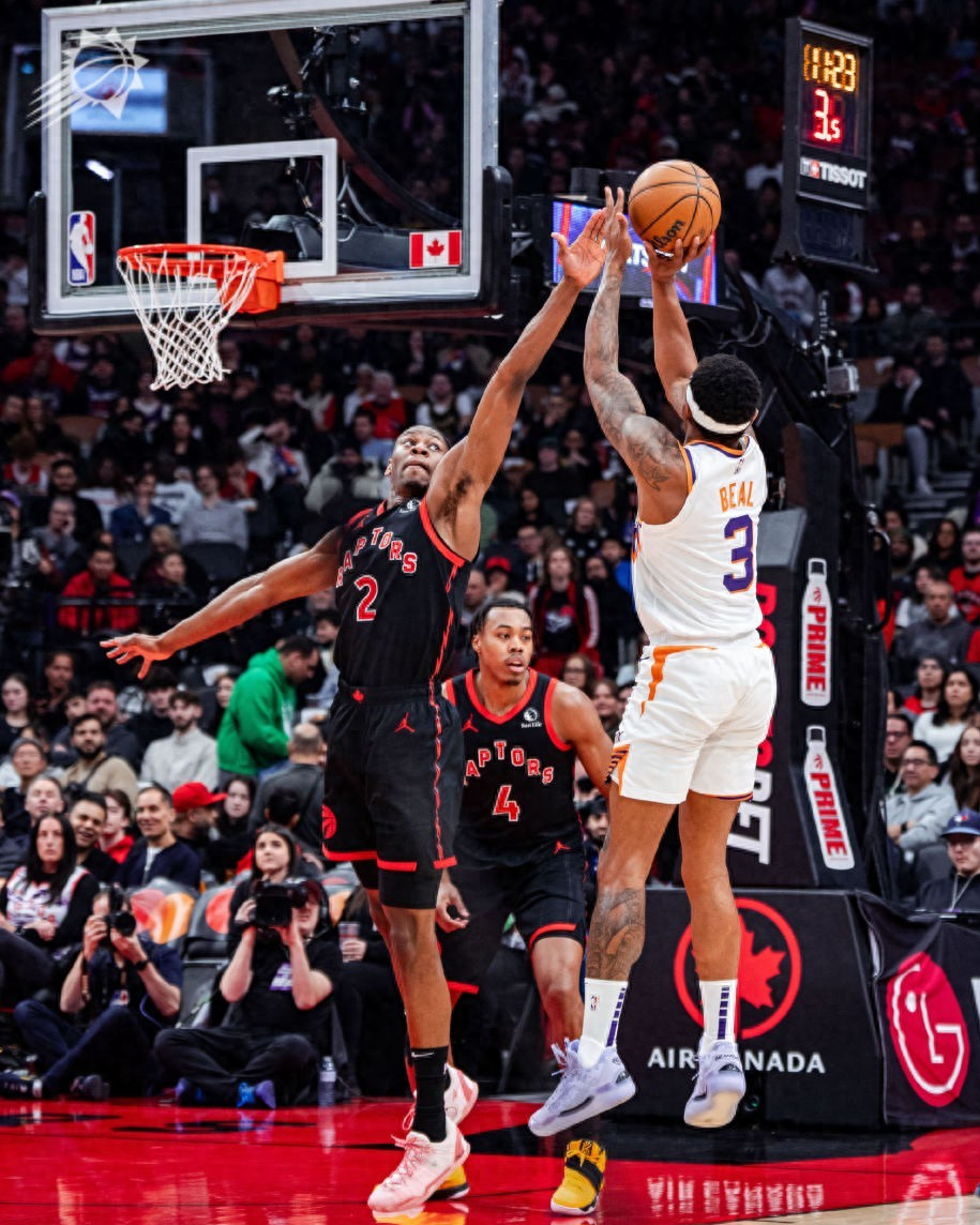 猛龙击败公牛，后卫组合合力带领球队赢球